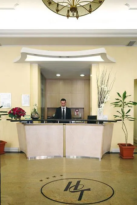 Hotel Terminal Милан