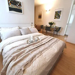 Apartamento Corso Vercelli, Milán