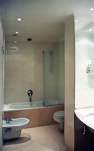Hotel Terminal Milano 3*,  İtalya